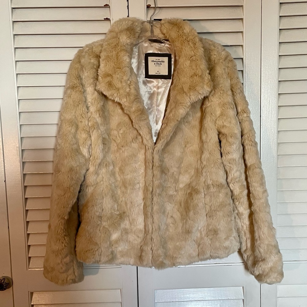 Abercrombie Faux Fur Coat Gem